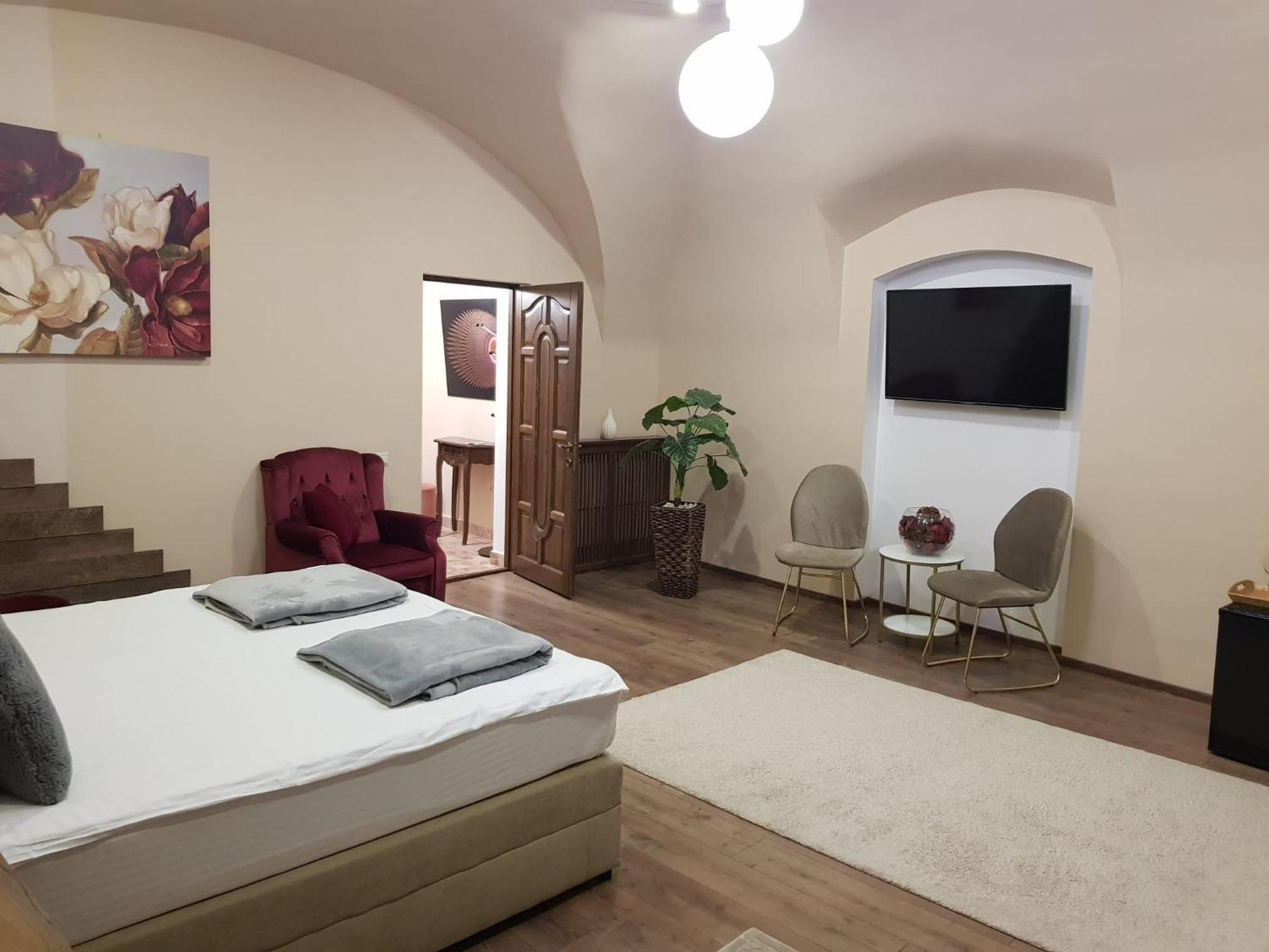 Imperial - Ultracentral - Jacuzzi Cu Hidromasaj Apartament Oradea